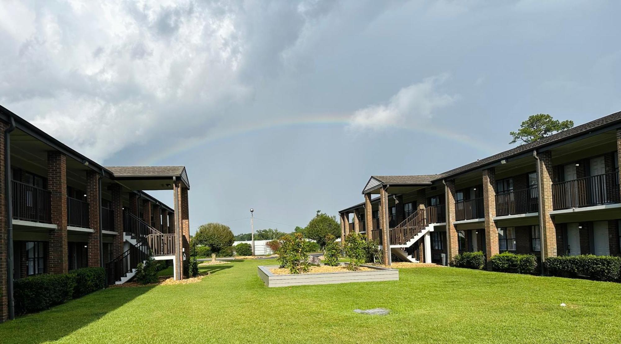 At Home Inn - Pensacola Ferry Pass Εξωτερικό φωτογραφία